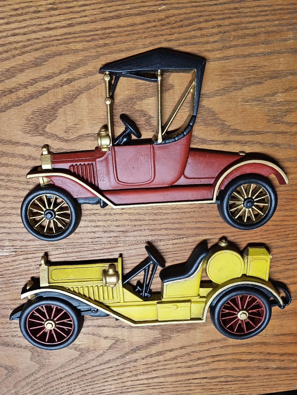 Sexton 3D Vintage Classic Car Wall Hangings